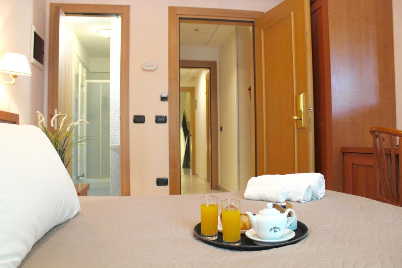 Depandance Hotel Jole 체제나티코 외부 사진