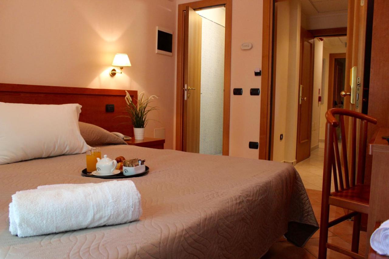 Depandance Hotel Jole 체제나티코 외부 사진